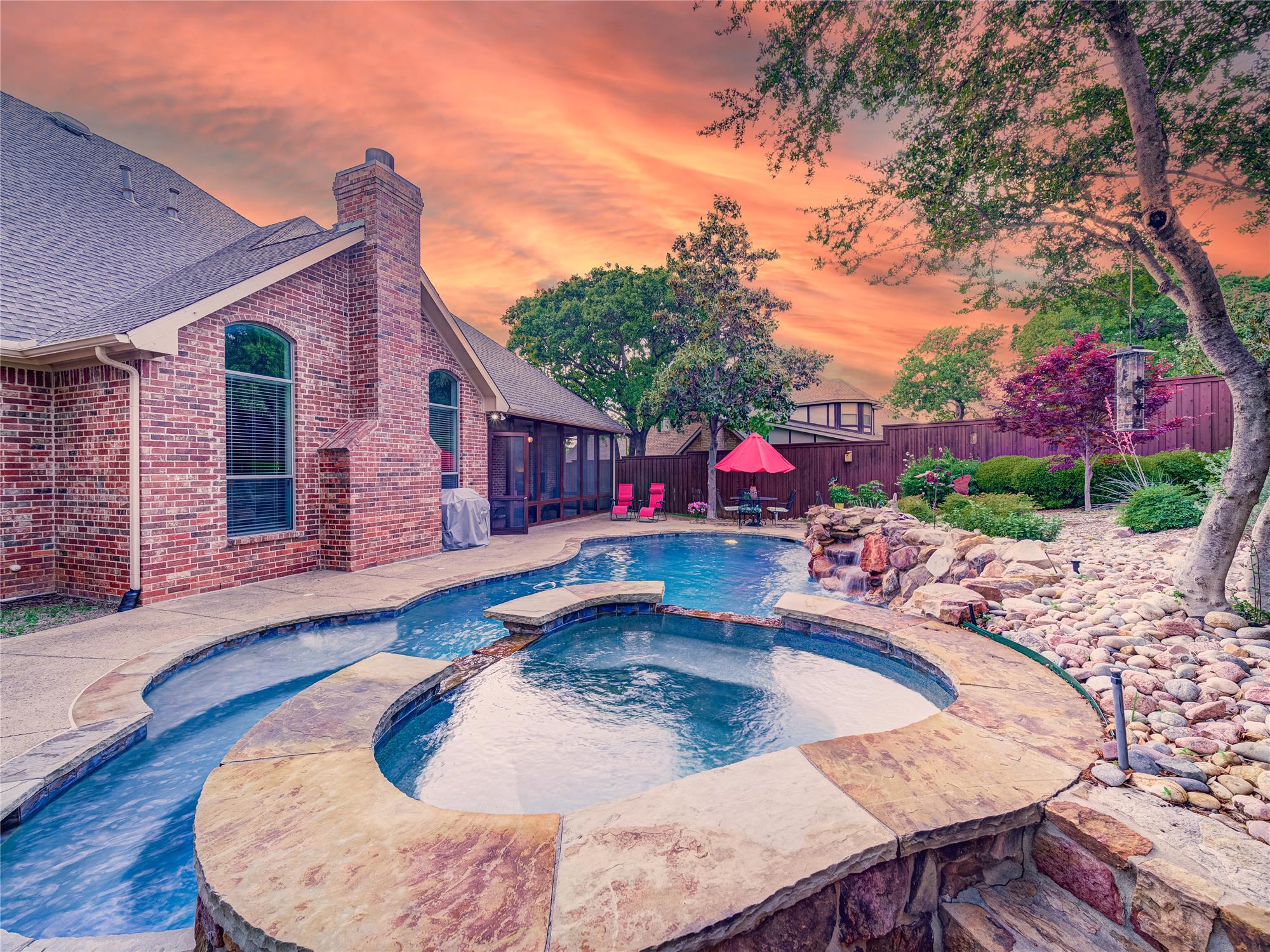 1647 Oak Ridge Dr., Corinth, TX — represented by Cloud Realty